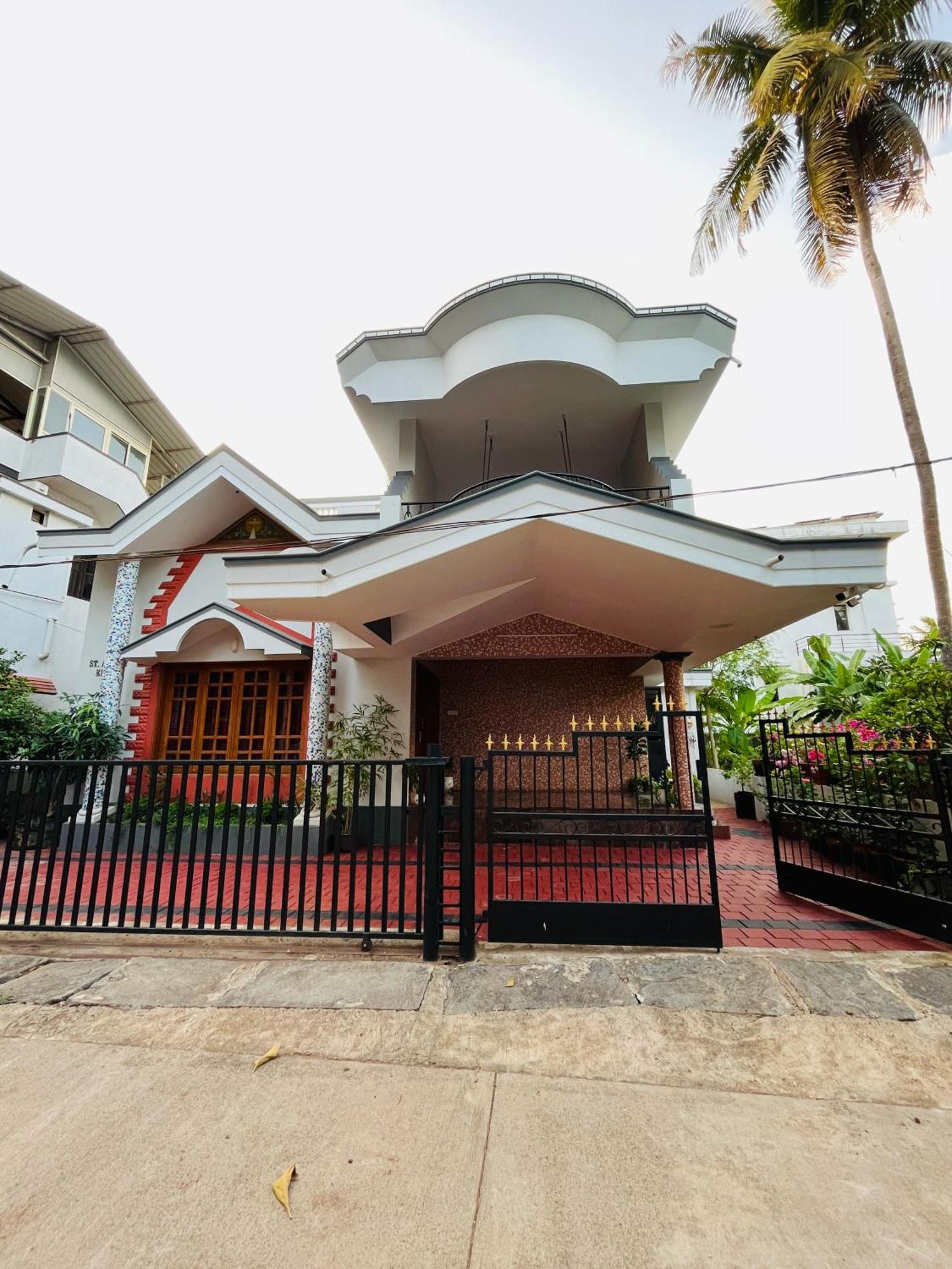 Spacious 3-Bedroom Private Villa In Mangalore - Ideal Getaway For Family And Friends Екстериор снимка