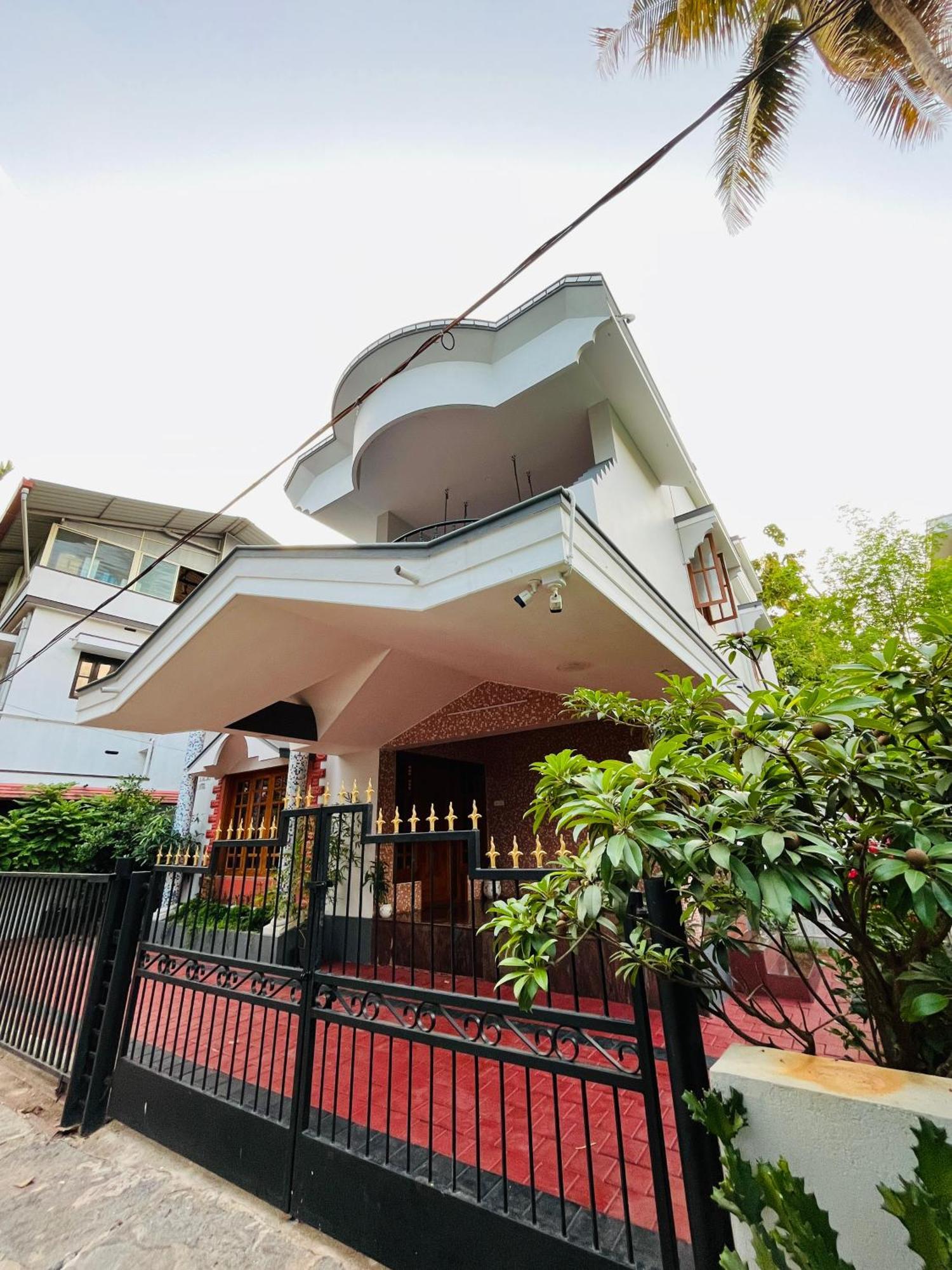 Spacious 3-Bedroom Private Villa In Mangalore - Ideal Getaway For Family And Friends Екстериор снимка